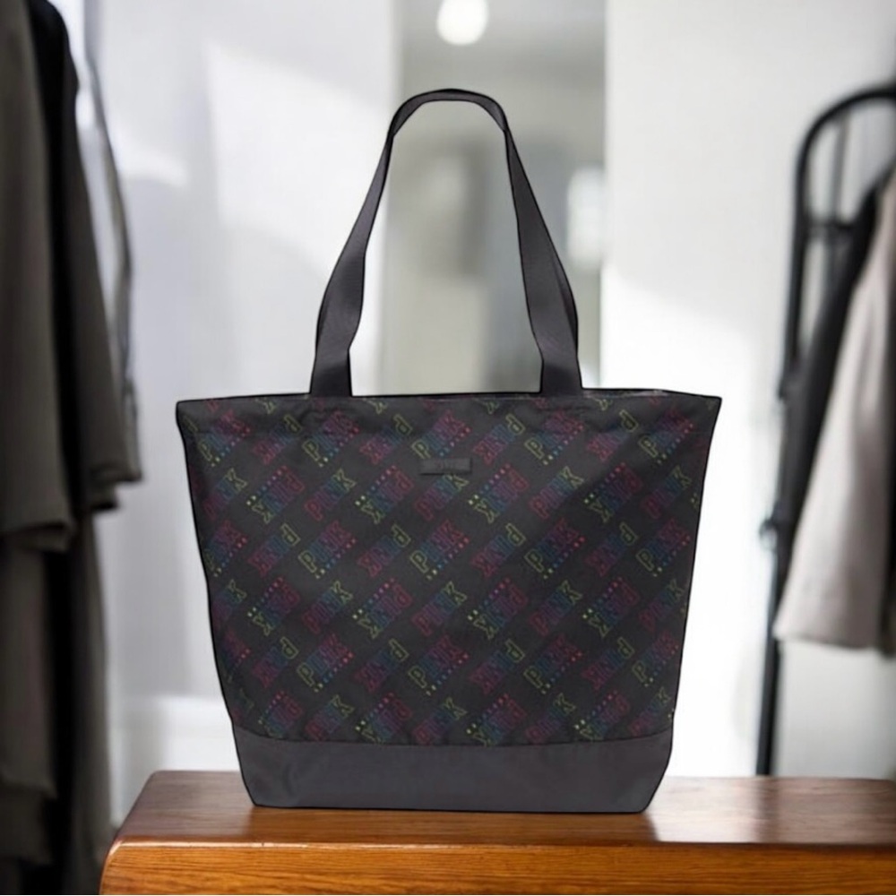 Victoria’s Secret Pink Weekender Tote